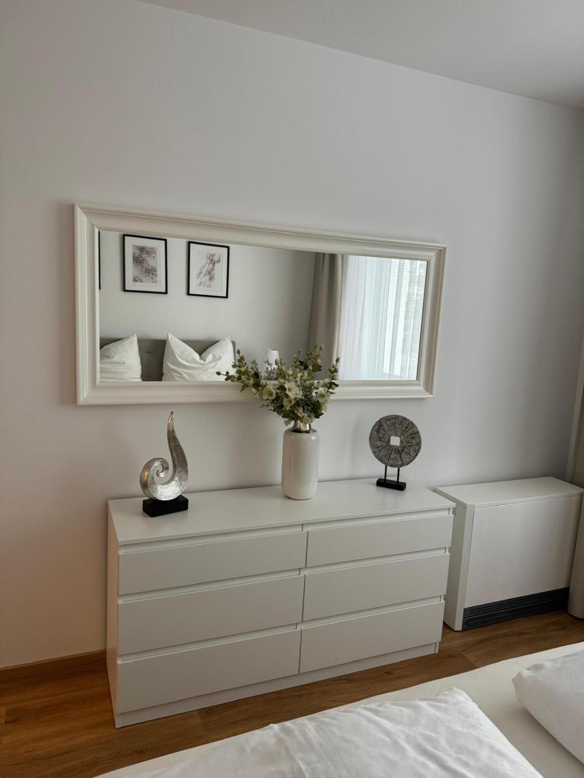 Sunny And Elegant Apartament In Central Location Graz Luaran gambar