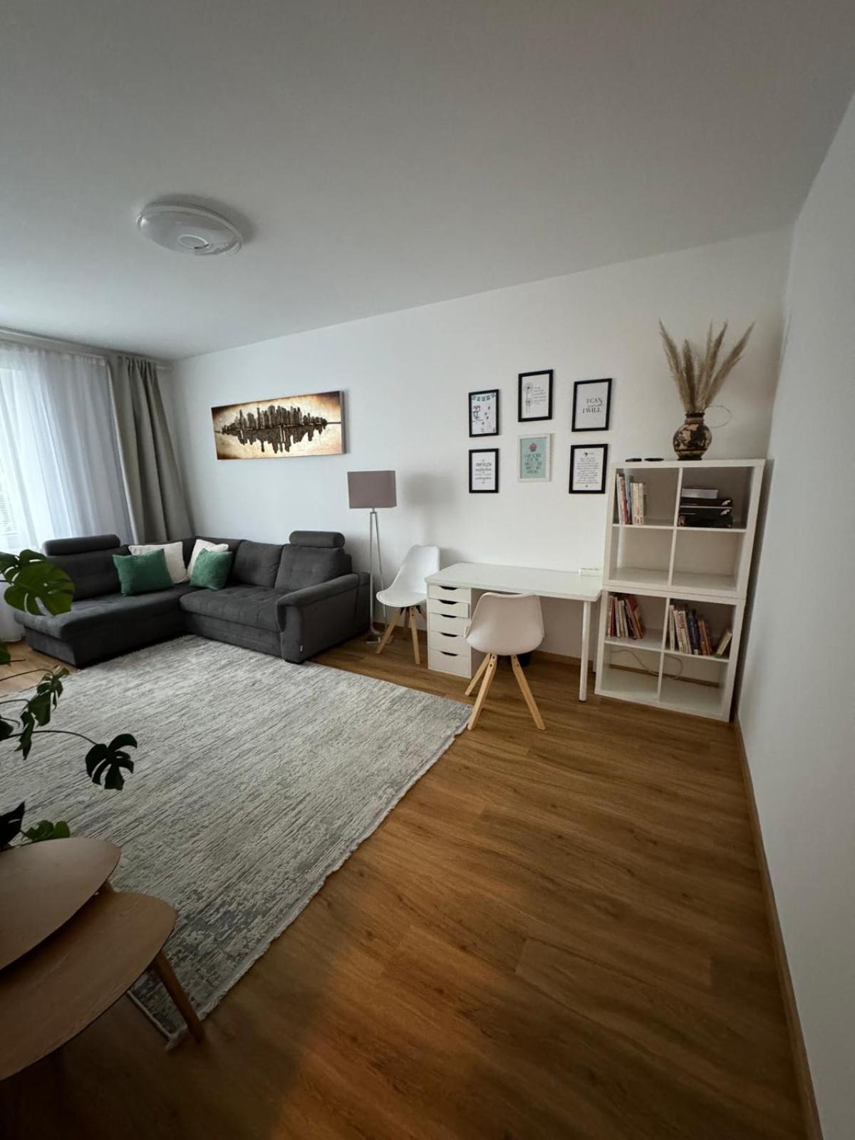 Sunny And Elegant Apartament In Central Location Graz Luaran gambar